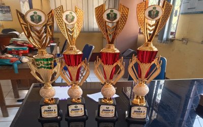 MAN 1 Karawang Bawa Pulang 4 Piala PORSENI MA Tingkat Kabupaten Karawang